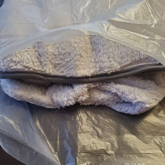 Plush Sherpa Fleece Pullover Sweater - Picture 2 of 4